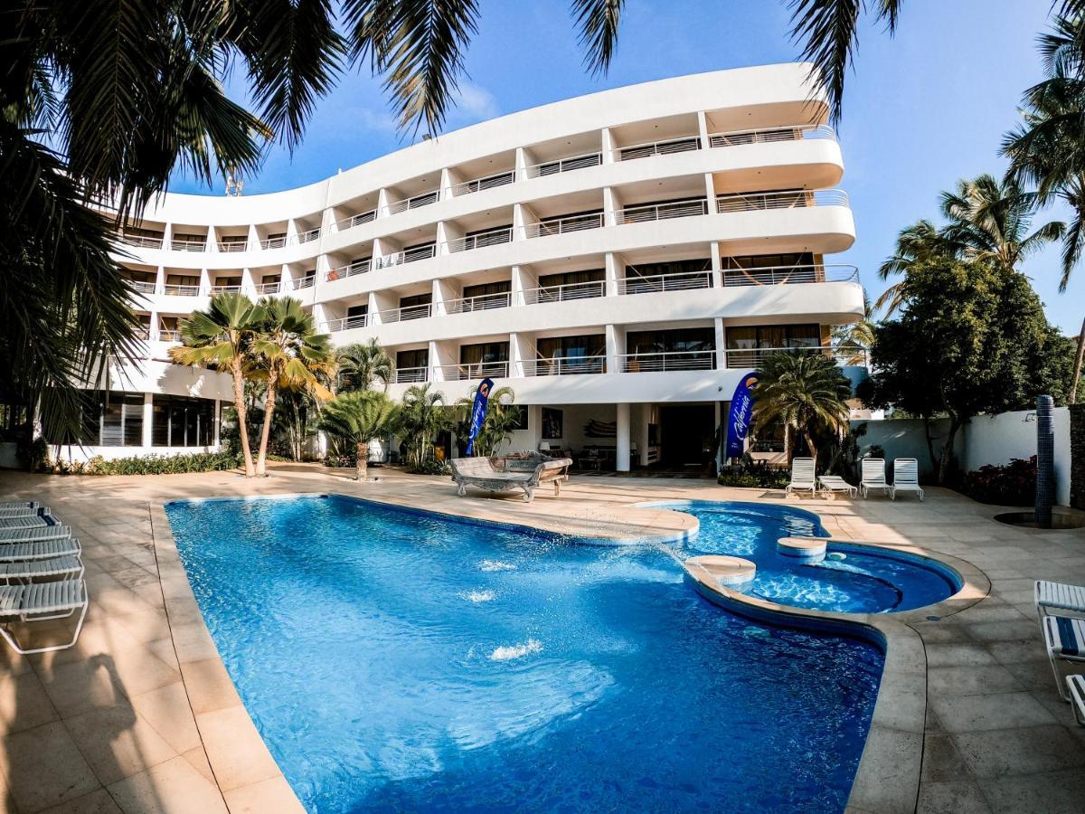 Hotel California Playa El Yaque المظهر الخارجي الصورة
